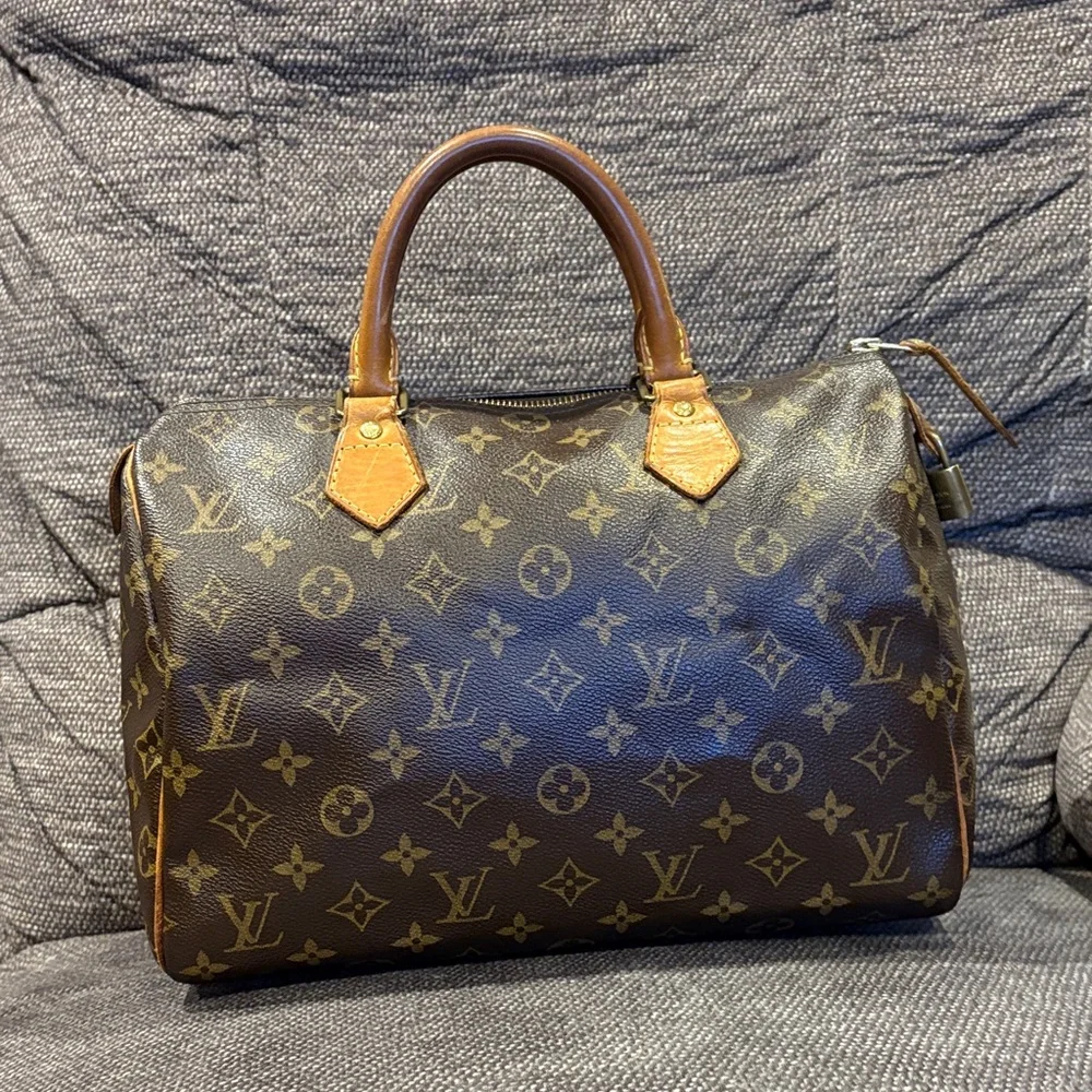 Louis Vuitton Speedy 30 Monogram Canvas  Bag - Picture 2 of 16